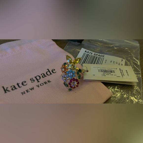 KATE SPADE-NWT Multi-Stone Floral Butterfly Statement Ring - Picture 3 of 15